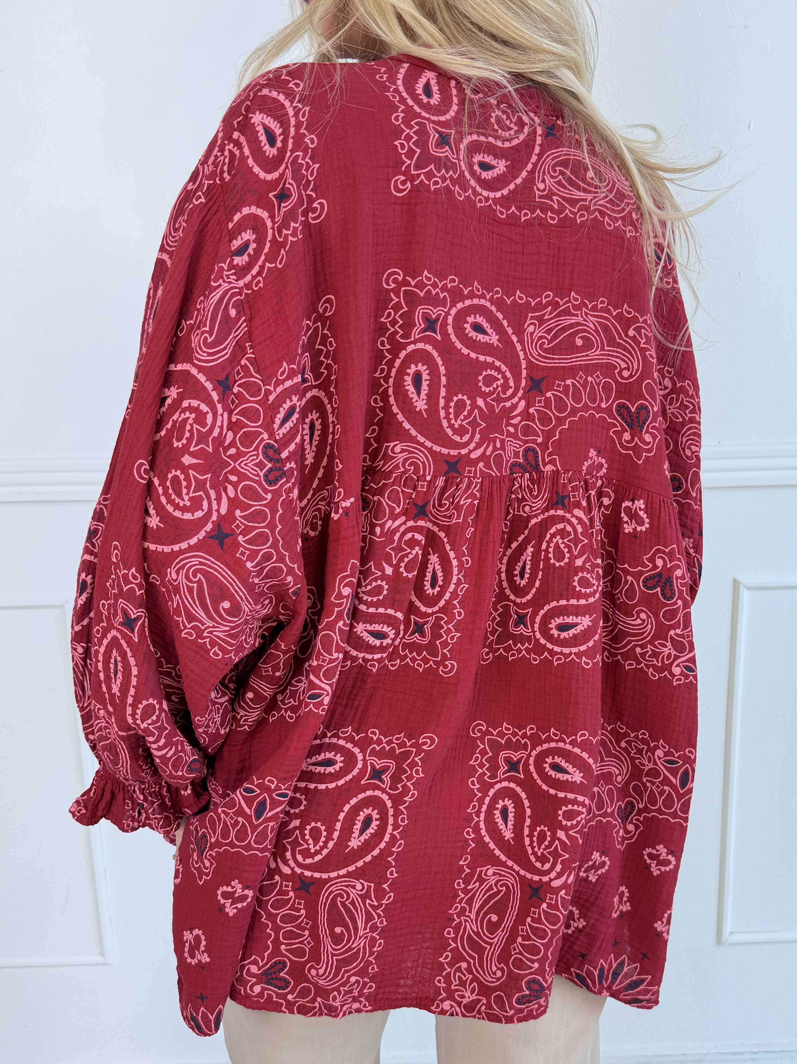 Diva Paisley – Plus size tunika i mjuk bomullsmuslin med paisleymönster